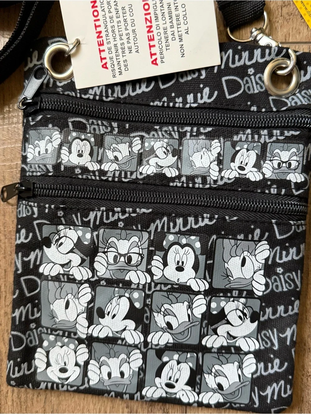 2 NWT MICKEY MOUSE & Minnie/Daisy  Crossbody Bags